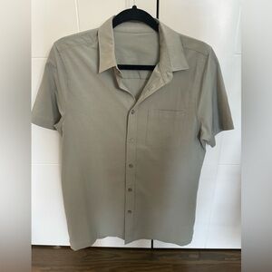 Vuori short sleeve button down